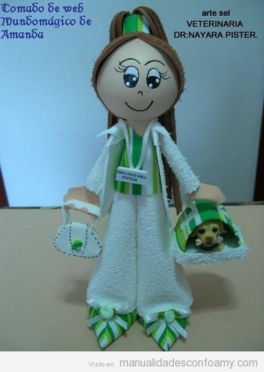 muñeca de foamy