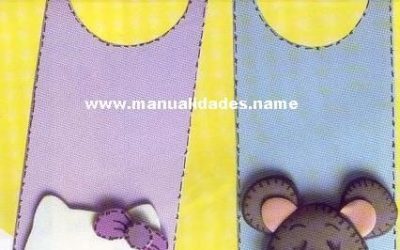Marcapáginas de goma eva con Hello Kitty y un ratoncito
